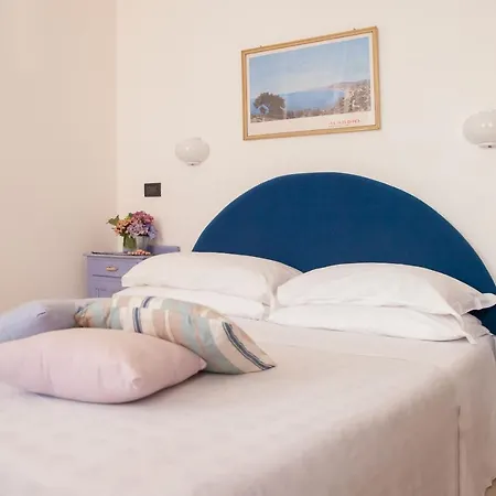 Mimosa 2* Алассио