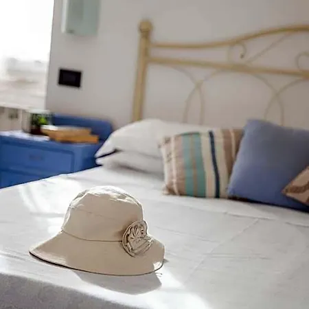 Mimosa Hotel 2*
